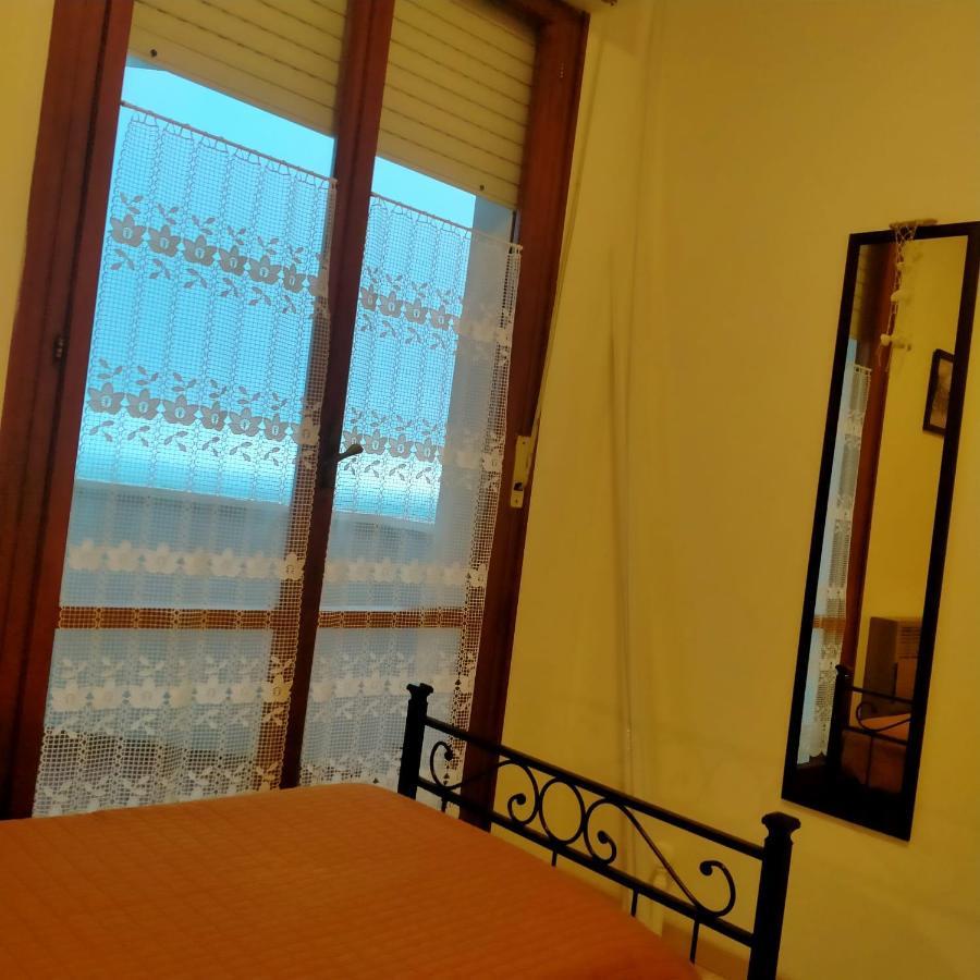 La Casa Al Mare Di Giulia Apartment Porto Potenza Picena Bagian luar foto