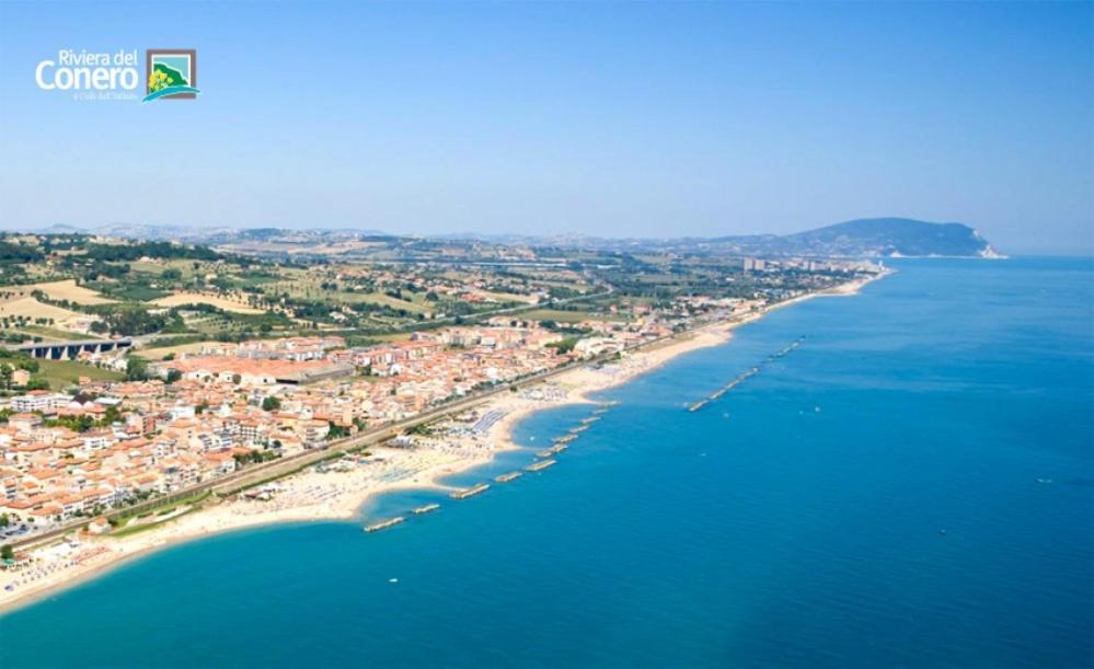La Casa Al Mare Di Giulia Apartment Porto Potenza Picena Bagian luar foto